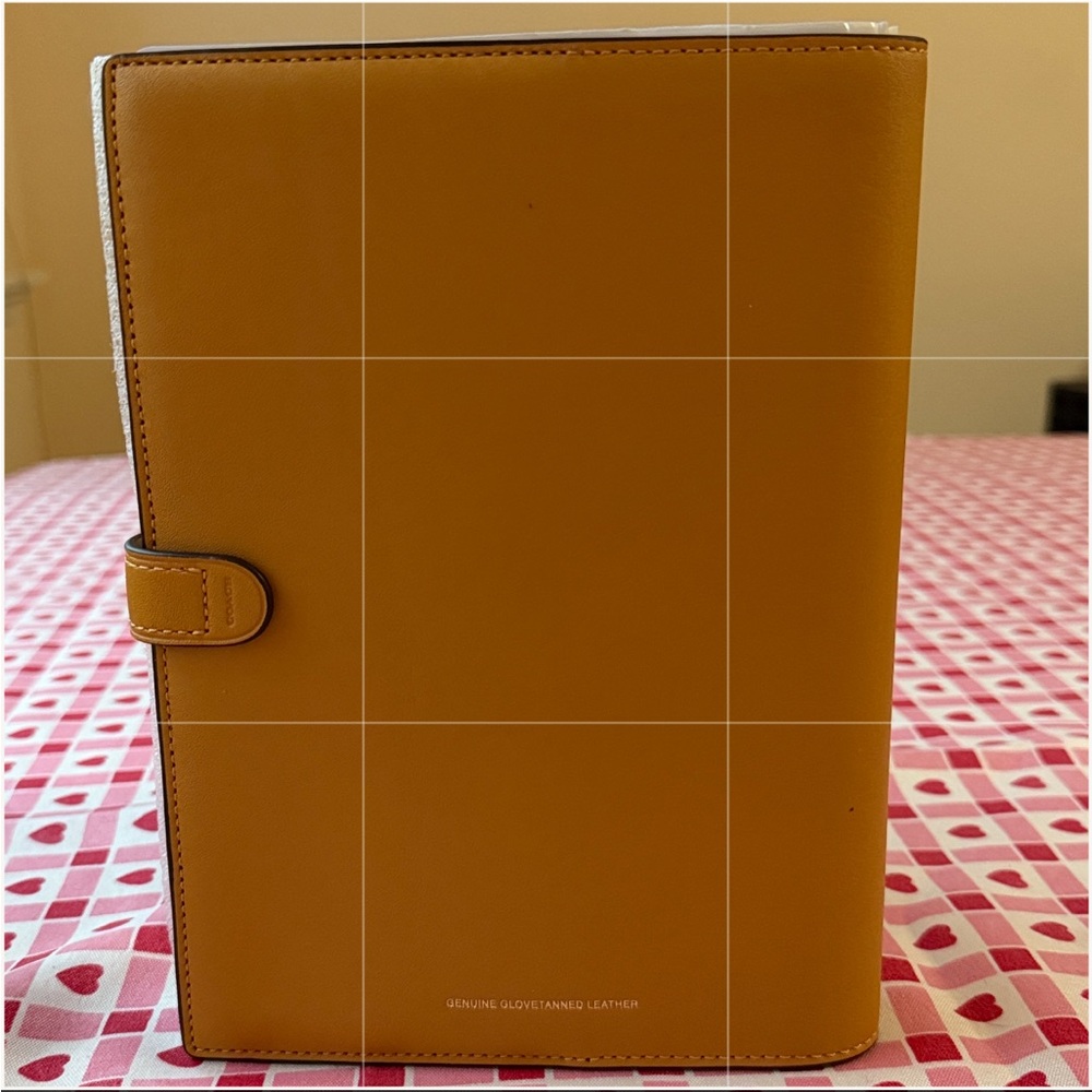 📙 COACH NOTEBOOK 📙 NWT 📙 - Picture 8 of 16